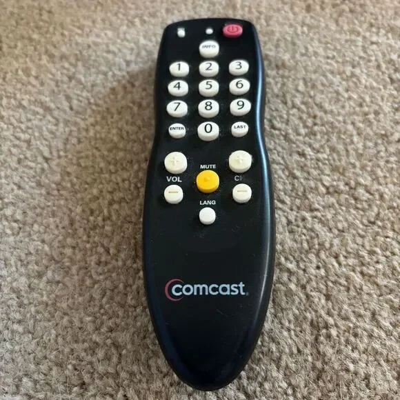 Comcast Remote Control *Works* - Picture 2 of 3